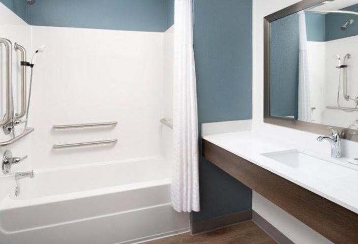 Woodspring Littleton-south Denver